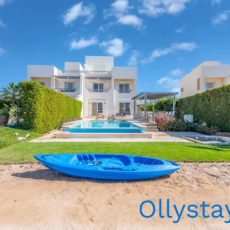 Ollystays Joubal Lagoon 4 Bedroom Villa Heated Pool