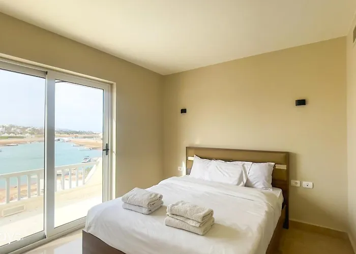 Ollystays Luxury 4br Villa, Heated Pool, Joubal Lagoon View ! Villa