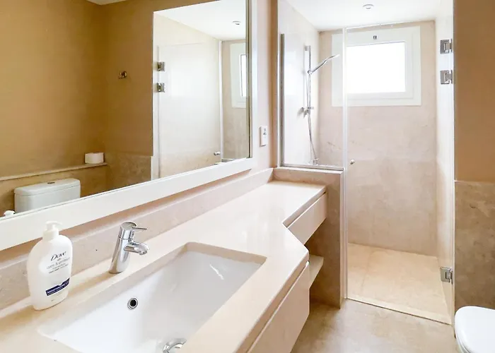 Ollystays Luxury 4br Villa, Heated Pool, Joubal Lagoon View ! Hurghada